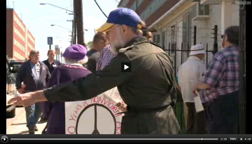 Screenshot of New London Day video: Gene Keyes